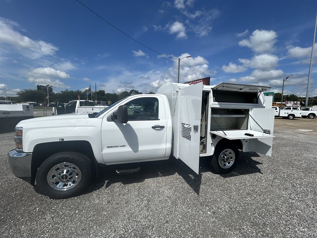 2015 Chevrolet Silverado 3500 Chassis Cab