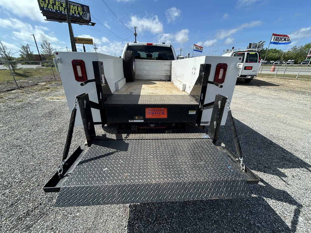 2022 Ford F-350 Super Duty XL - Photo 7
