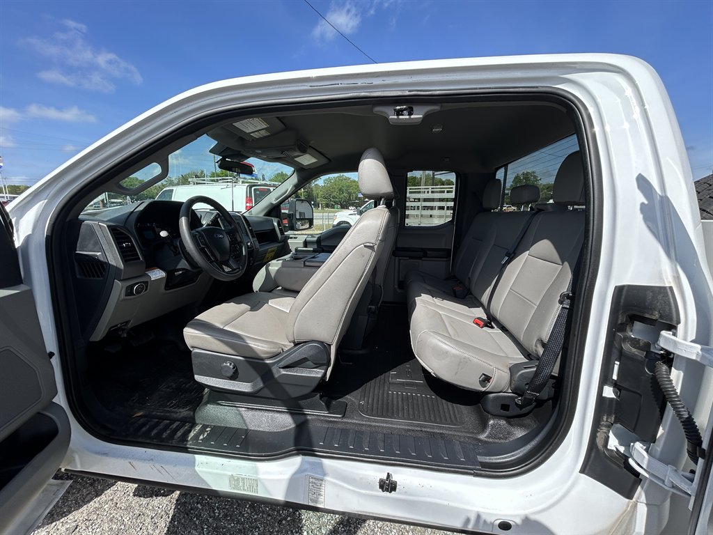 2022 Ford F-350 Super Duty XL - Photo 10