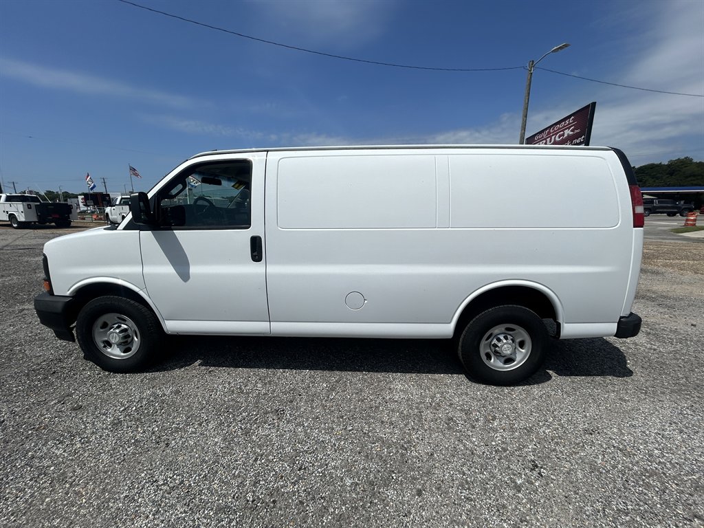 2017 Chevrolet Express Cargo Work Van - Photo 8