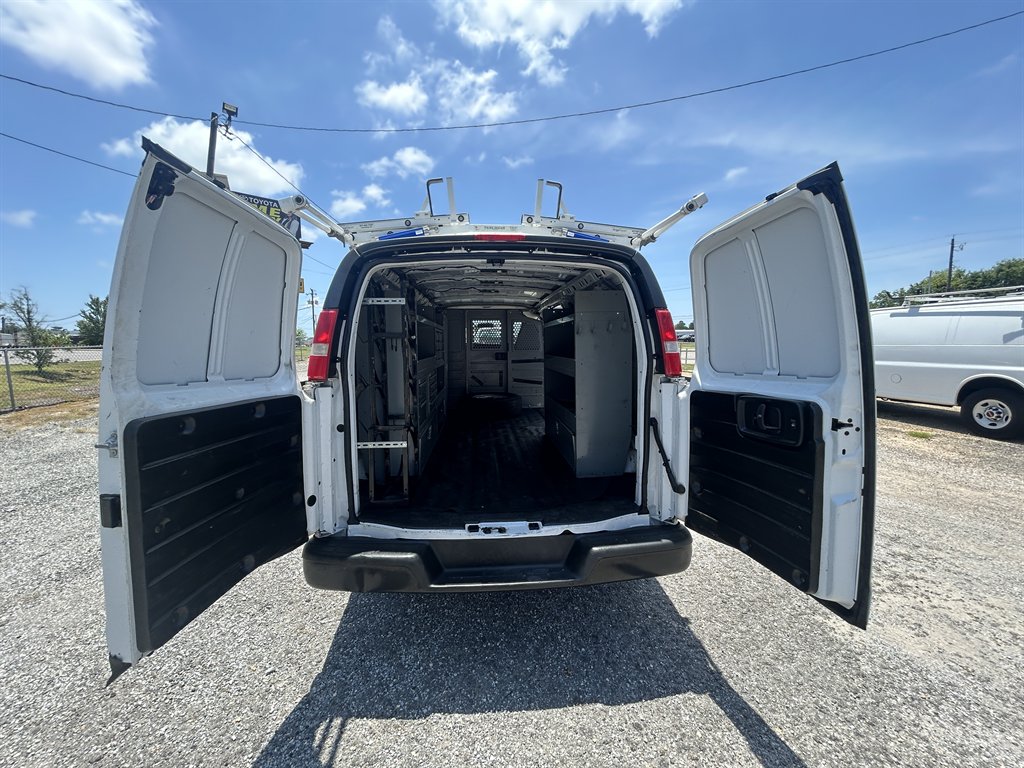 2017 Chevrolet Express Cargo Work Van - Photo 19