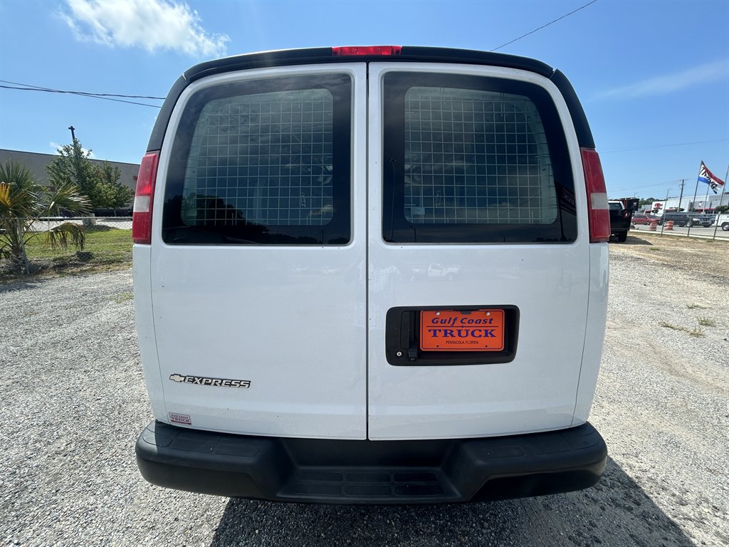 2017 Chevrolet Express Cargo Work Van - Photo 6